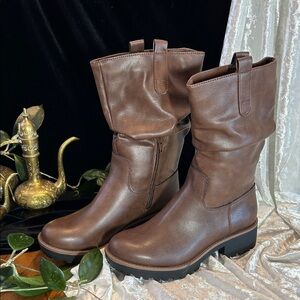 NWT SUN + STONE SLOUCHY BOOTS 6 M